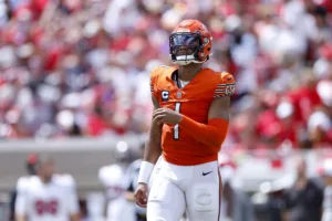 Chicago Bears quarterback Justin Fields (above) has had a less-than-stellar performance in the Bears' two games, both losses. Chicago (0-2) plays at Kansas City (1-1) on Sunday. (Photo courtesy of THESPUN.COM)