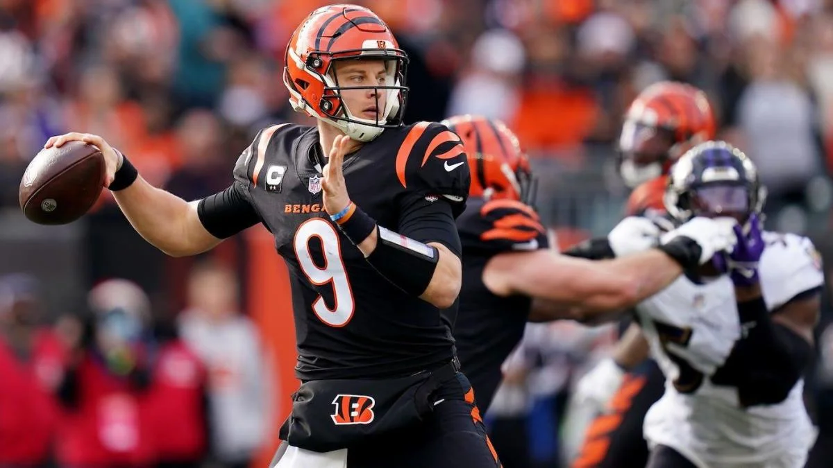 Cincinnati quarterback Joe Burrow (above) will try and keep his Bengals from falling to 1-4 at Arizona on Sunday. (Photo courtesy of CBSSPORTS.COM)