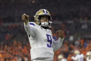 Washington quarterback Michael Penix leads the No. 2 Huskies against No. 3 Texas tonight, while No. 1 Michigan faces No. 4 Alabama at 4 p.m. Central today in the Rose Bowl. (Photo courtesy of NEWSWEEK.COM)